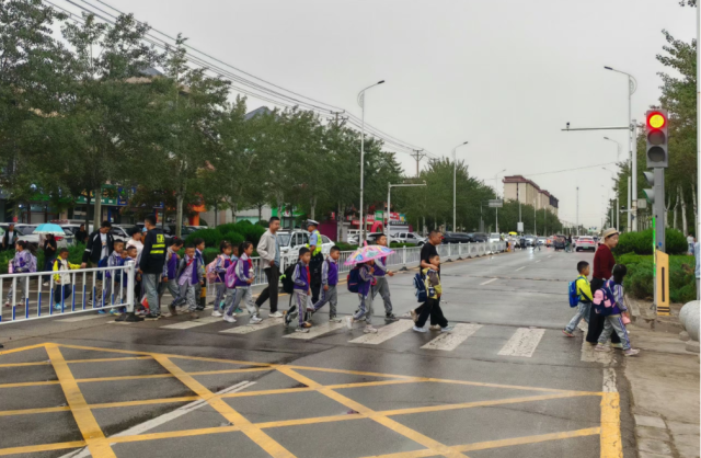 平羅縣筑牢校園安全防線 保障秋季開學(xué)工作平穩(wěn)有序